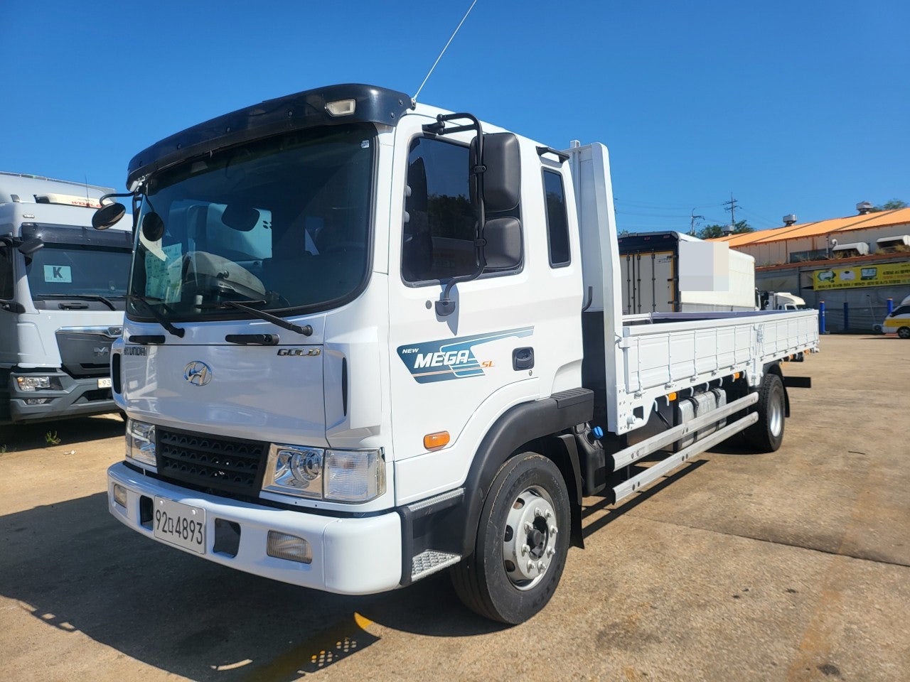 18년 현대 5톤 메가트럭 280 수동 단발이 초장축 카고트럭 6m27 중고트럭 카고트럭