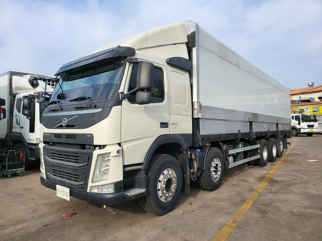 15년 볼보 23.5톤 FM 450 오토 리타더 후축 상승윙바디 10m30 중고트럭 상승윙바디