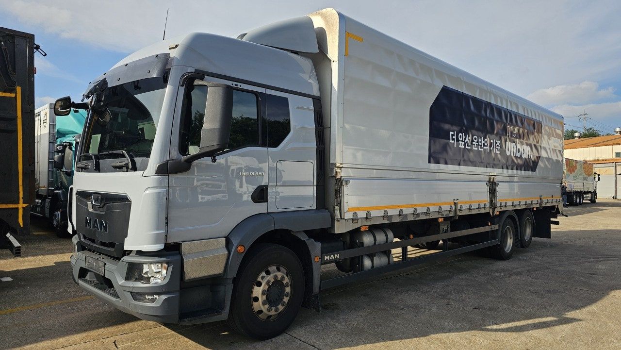 22년 만트럭 9.5톤 TGM 290 오토 후축 윙바디 10m20 중고트럭 윙바디