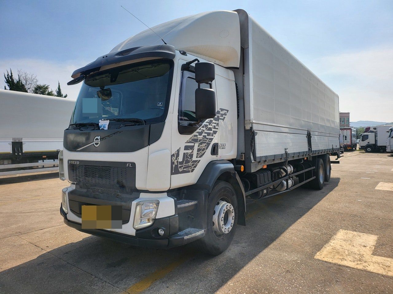 17년 볼보 6.5톤 FL 280 오토 후축 윙바디 9m70 중고트럭 윙바디